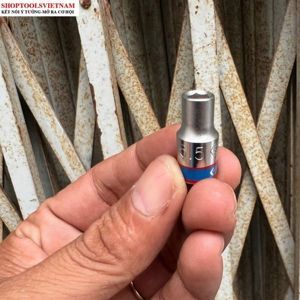 Đầu tuýp ngắn 1/4 inch lục giác 5mm Kingtony 233505M
