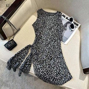 Dây dắt trẻ tập đi Royal