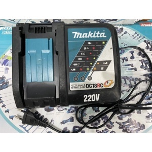 Đế sạc pin nhanh Makita DC18RC