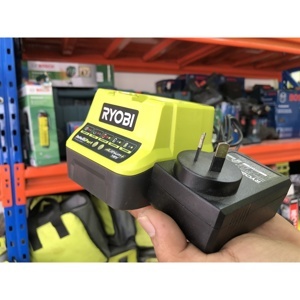 Đế sạc pin Ryobi RC18120