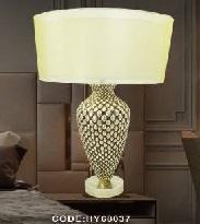 Đèn bàn hiện đại HY68037