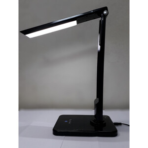 Đèn bàn học Eyelux ELX-7300