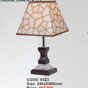 Đèn để bàn 8523