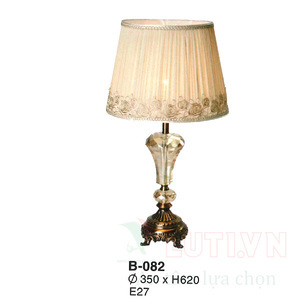 Đèn để bàn B-082