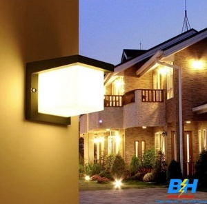 Đèn gắn tường VNT-2230