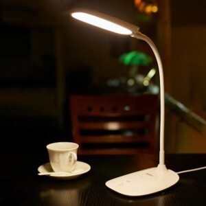 Đèn led để bàn thông minh Suntek KM-S052