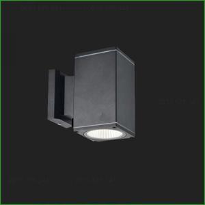 Đèn tường ngoài trời CN-82