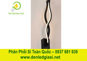 Đèn tường trang trí V-521