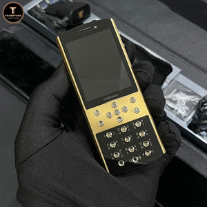 Điện thoại Mobiado Classic 712GCB