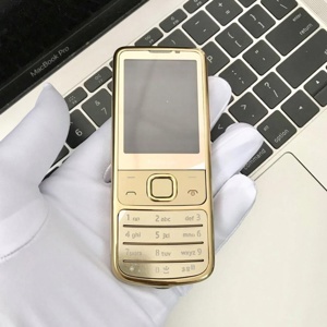 Điện thoại Nokia 6700 Classic