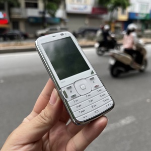 Điện thoại Nokia N79