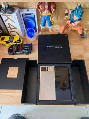 Điện thoại Xiaomi Mix Fold 2