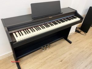 Đàn piano điện Roland RP301 (RP 301)