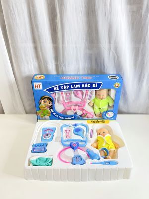 Đồ chơi Bác sĩ bê thay quần áo HT7638