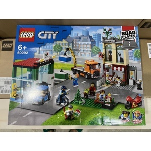 Đồ chơi lắp rắp Lego City 60292 Thị Trấn Sôi Động