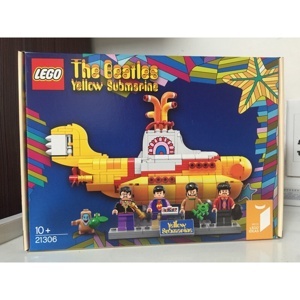 Đồ chơi lắp ráp Lego Ideas 21306 - Tàu ngầm màu vàng của Beatles