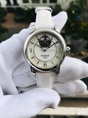 Đồng hồ đeo tay Tissot T050.207.17.117.04