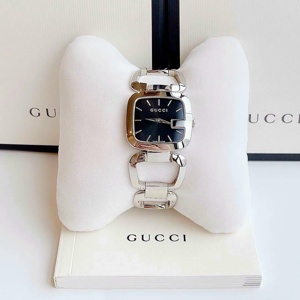 Đồng hồ Gucci YA125510