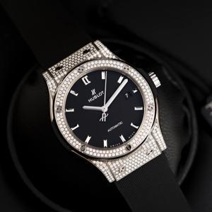 Đồng Hồ Hublot Classic Fusion Automatic 542.NX.1171.RX
