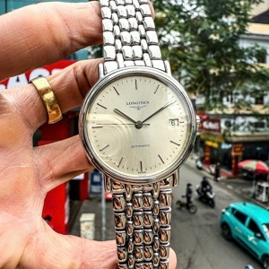 Đồng hồ Longines L4.821.4.72.6