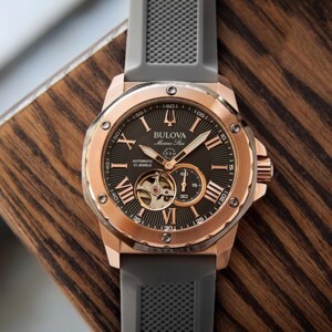 Đồng hồ nam Bulova 98A228