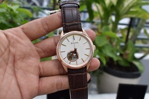 Đồng hồ nam Bulova Automatic 97A133