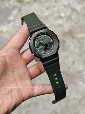 Đồng hồ nam Casio G-Shock GM-2100B