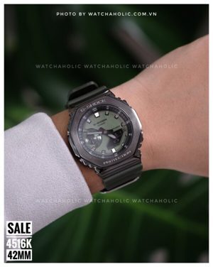 Đồng hồ nam Casio G-Shock GM-2100B