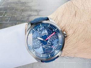 Đồng hồ nam Citizen AW2037-04W