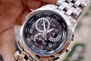 Đồng hồ nam Citizen BL8000-54E