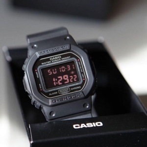 Đồng hồ nam dây cao su Casio Gshock DW-5600MS