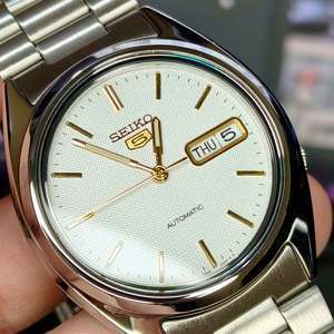Đồng hồ nam dây kim loại Seiko SNXG47K1