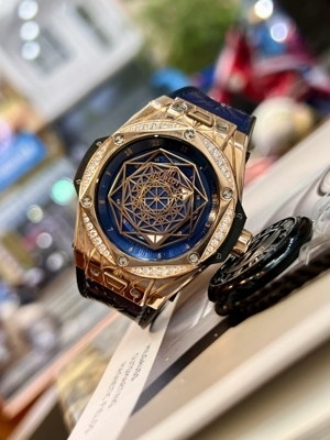 Đồng hồ nam Hublot 465.OS.7189.VR.1204.MXM19