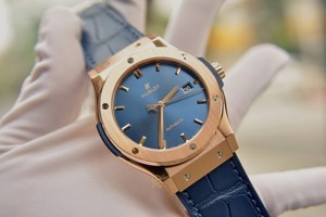 Đồng hồ nam Hublot 542.ox.7180.lr 42mm