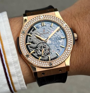 Đồng hồ nam Hublot Classic Fusion Classico Ultra-thin Skeleton King Gold Diamonds 515.ox.0180.lr.1104