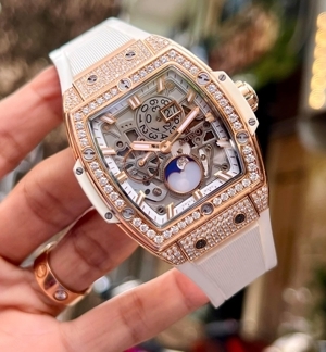 Đồng hồ nam Hublot Spirit Of Big Bang 647.OE.2080.RW.1604