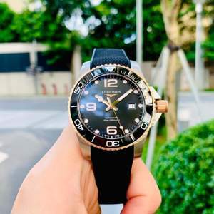 Đồng hồ nam Longines HydroConquest L3.781.3.58.9