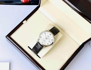 Đồng hồ nam Longines L2.820.4.76.2