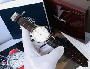 Đồng hồ nam Longines L2.820.4.76.2