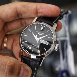 Đồng hồ nam Longines L4.827.4.52.0