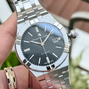 Đồng hồ nam Maurice Lacroix Aikon AI6008-SS001-330-1