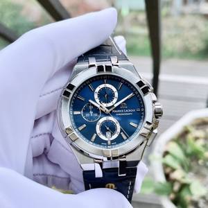 Đồng hồ nam Maurice Lacroix AI1018-SS001-430-1