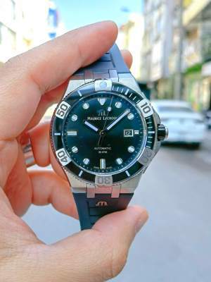 Đồng hồ nam Maurice Lacroix Aikon Venturer Automatic AI6058-SS001