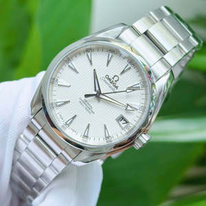 Đồng hồ nam Omega 231.10.39.21.02.001