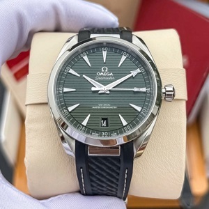 Đồng hồ nam Omega Aqua Terra 150m Co‑Axial Master Chronometer 220.13.41.21.10.001 22013412110001