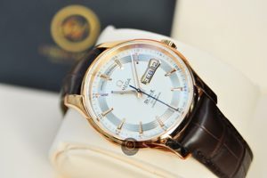 Đồng hồ nam Omega De Ville Hour Vision Annual Calendar 431.63.41.22.02.001