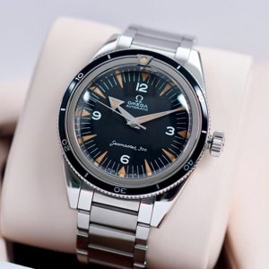 Đồng hồ nam Omega Seamaster Chronometer  234.10.39.20.01.001