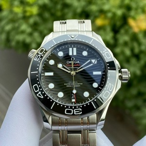 Đồng hồ nam Omega Seamaster Diver 300m 210.30.42.20.01.001 21030422001001