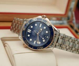 Đồng hồ nam Omega Seamaster Diver 210.20.42.20.03.002