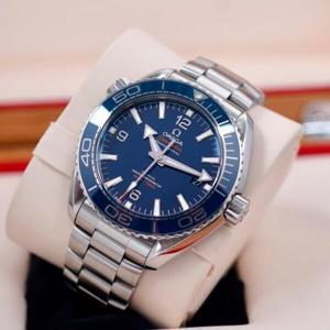 Đồng hồ nam Omega Seamaster Planet Ocean 215.30.44.21.03.001